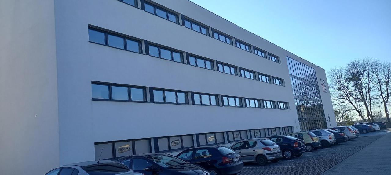 Przystanek Opole - Mikroapartamenty エクステリア 写真