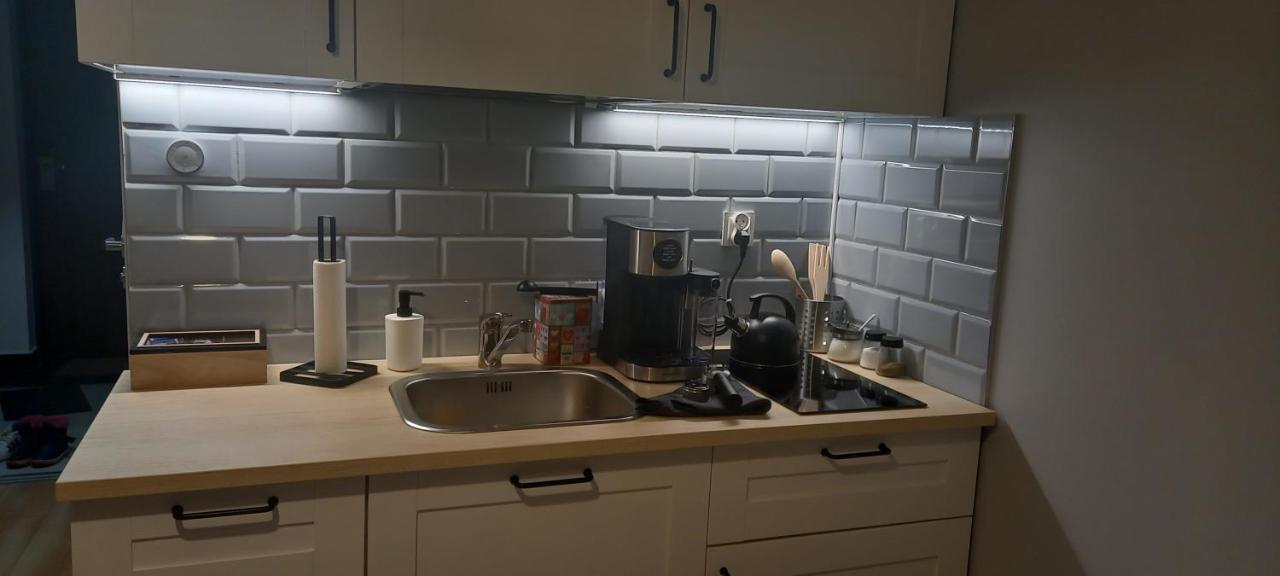 Przystanek Opole - Mikroapartamenty エクステリア 写真